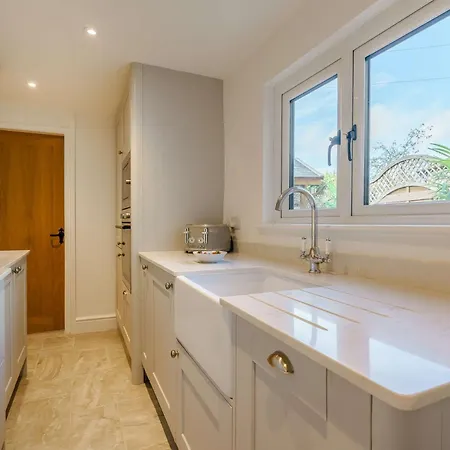 3 Bed House With Hot Tub - Terrace 度假居 大艾顿