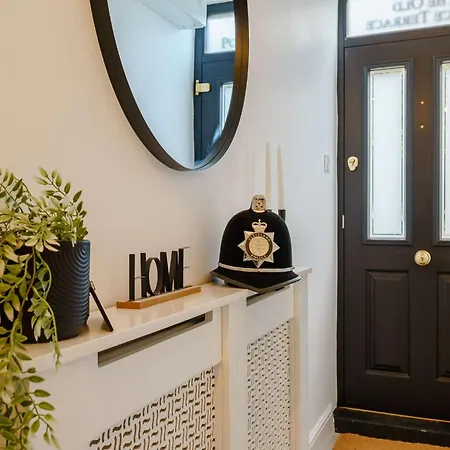 3 Bed House With Hot Tub - Terrace Σπίτι διακοπών